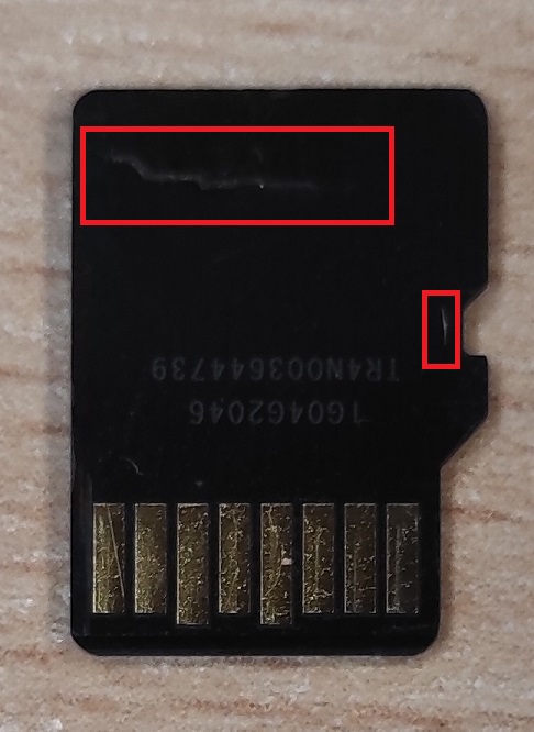 broken SD card using screwdriver (2).jpg